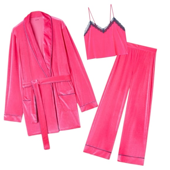 Tezenis Piece Elegant Pink Women's Robe and Sleepwear Set